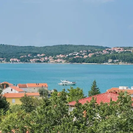 Grosse In Mit Moebliertem Balkon By Interhome